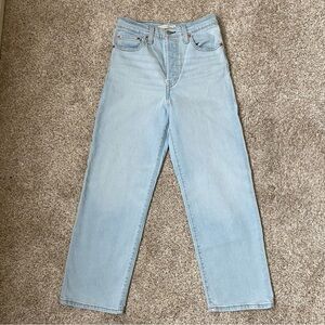 Levi's Women's Ribcage Straight Ankle Jeans, 27, Light Indigo NWOT